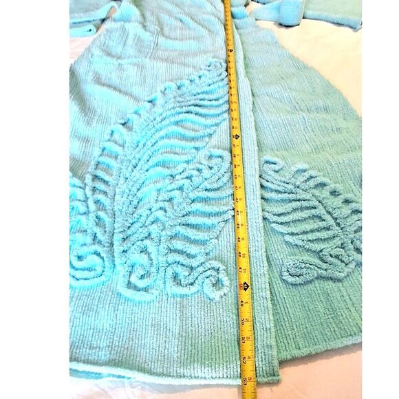 Elegant Aqua Robe - Picture 8 of 13